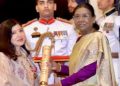 বিরল রোগে ভুগছেন অলকা ইয়াগনিক