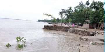 যমুনায় পানি বৃদ্ধি, ভাঙন আতঙ্ক