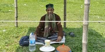 ফুটবলের ফাইনাল শুরুর ১২ ঘণ্টা আগেই মাঠে এলেন দর্শক