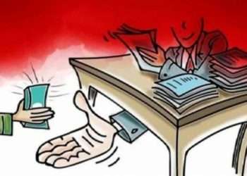 তৃতীয় শ্রেণির কর্মচারীর কোটি টাকার সম্পদ