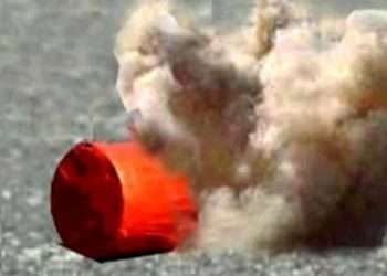 মুলাদীতে তিন বাড়িতে বোমা বিস্ফোরণ