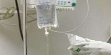 বাজারে স্যালাইনের চরম সংকট