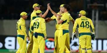 শ্বাসরুদ্ধকর ম্যাচে কিউইদের হারাল অস্ট্রেলিয়া