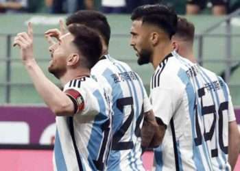 প্যারাগুয়েকে হারাল আর্জেন্টিনা