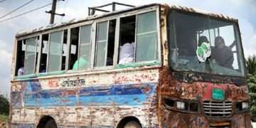 মাসোহারা দিয়ে চলছে ফিটনেসহীন গাড়ি