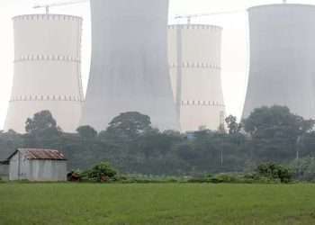 জঙ্গলময় গ্রামটি এখন আলোঝলমলে রূপের শহর