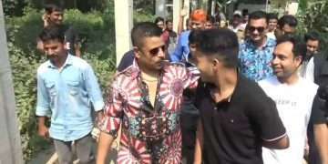 আই অ্যাম ব্যাক