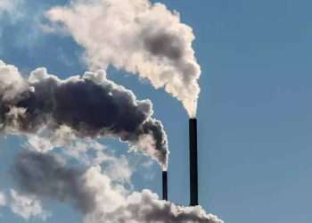 ৮ কোটি ধনী মানুষের কার্বন নিঃসরণ ৫০০ কোটি গরীবের চেয়ে বেশি