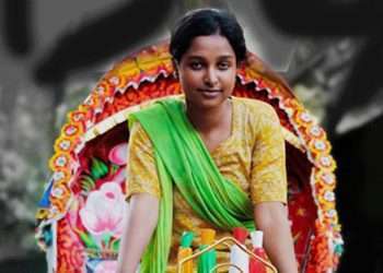 আরব আমিরাতে ‘রিকশা গার্ল’