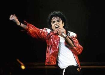 মাইকেল জ্যাকসন মরার পরও শীর্ষে