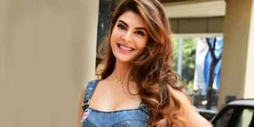 ছোটবেলার নায়ককে পেয়ে উচ্ছ্বসিত