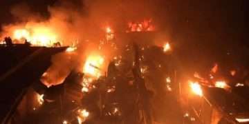 গাজীপুরে মার্কেটে আগুন