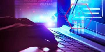 নিজেদের উপস্থিতি গোপন রাখে সাইবার হামলাকারীরা