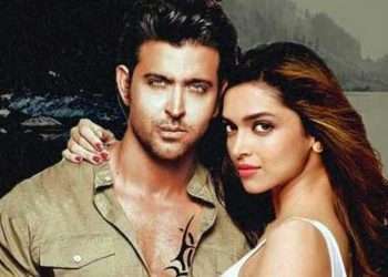 অন্তরঙ্গ হৃতিক-দীপিকা