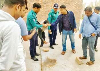 রাজশাহীতে ককটেল বিস্ফোরণ 