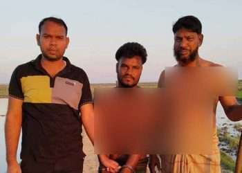 কৃষক সেজে আসামি গ্রেফতার