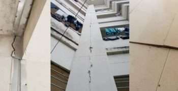 ভূমিকম্পে কুবির পাঁচটি হলে ফাটল