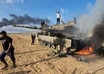 ইসরাইলের সেনাঘাঁটির ওপর ফিলিস্তিনি যোদ্ধাদের হামলা