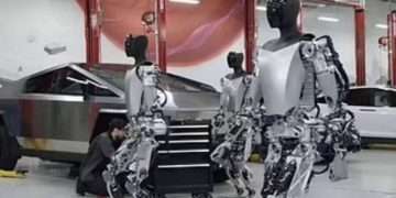 বিগড়ে গেল রোবট