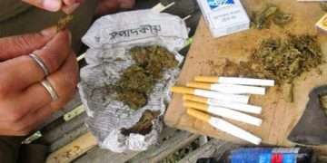 আসছে মাদক যাচ্ছে দেশি মাছ !