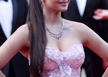 ‘বলিউডে টিকে থাকা কঠিন’