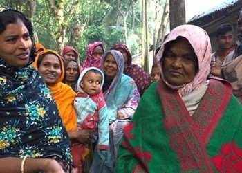 দেড় যুগ পর মাকে ফিরে পেলেন সন্তানরা