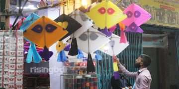 উৎসবে সেজেছে পুরান ঢাকা