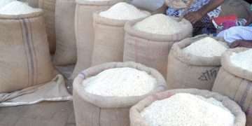 চালের দাম বাড়ানো হলে অসাধু ব্যবসায়ীকে রিমান্ডে নেওয়া হবে