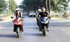 রাত ১২টার পর মোটরসাইকেল চললেই ব্যবস্থা