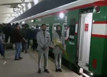 কক্সবাজারের পথে ‘পর্যটক এক্সপ্রেস’