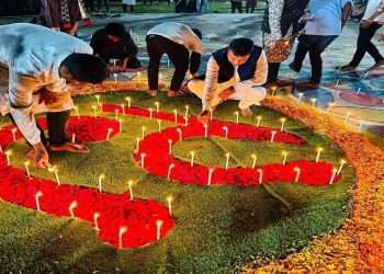 বিনম্র শ্রদ্ধায় ভাষা শহীদদের স্মরণ