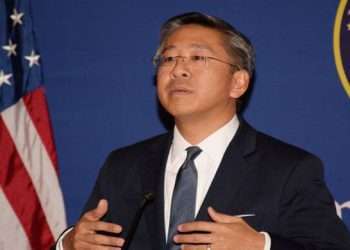 ডনাল্ড লু ফের দৃশ্যপটে