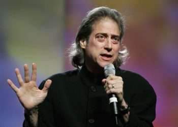 না ফেরার দেশে পাড়ি জমিয়েছেন।