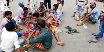 ‘কামাই করে এক বেলার খরচও হয় না’