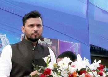 মাশরাফির ছবি ব্যবহার না করার অনুরোধ উপজেলা নির্বাচনে