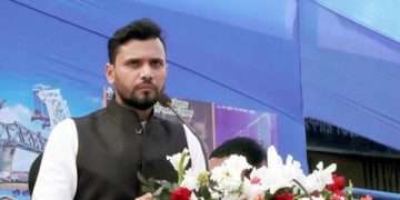 মাশরাফির ছবি ব্যবহার না করার অনুরোধ উপজেলা নির্বাচনে