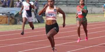 উৎসবে মাতালেন শিরিন