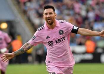 হংকংয়ে চোট নিয়েই খেলবেন মেসি