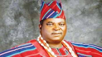 নাইজেরিয়ায় প্রাসাদে ঢুকে রানিকে অপহরণ, রাজাকে গুলি করে হত্যা