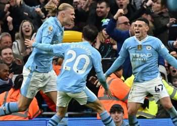 ফোডেনের জোড়া গোলে ম্যানচেস্টার ডার্বি জিত