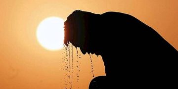 সারাদেশে গরমে বিপর্যস্ত জনজীবন ঢাকায় সবচেয়ে বেশি ঝুঁকিতে অসুস্থ, বয়স্ক ও শিশুরা