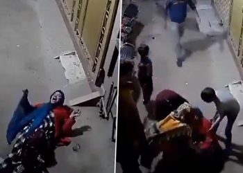 স্ত্রীকে জানালা দিয়ে ফেলে দিল স্বামী