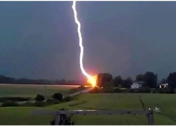 ৩৮ দিনে বজ্রপাতে ৩৫ কৃষকসহ ৭৪ জনের মৃত্যু