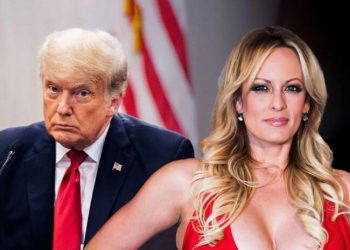 আদালতে প্রথমবার মুখোমুখি ট্রাম্প-স্টর্মি