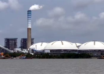 পায়রায় কমছে গভীরতা কয়লা পরিবহনে সংকট