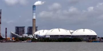 পায়রায় কমছে গভীরতা কয়লা পরিবহনে সংকট