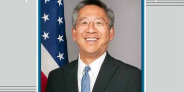 ঢাকায় ব্যস্ত ডোনাল্ড লু