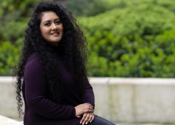 বাংলাদেশের ঋতি কানের লাল গালিচায়