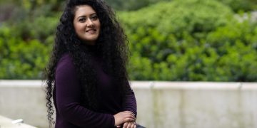 বাংলাদেশের ঋতি কানের লাল গালিচায়