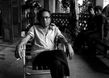 নিঃসঙ্গতা ফরীদিকে পেয়ে বসেছিল